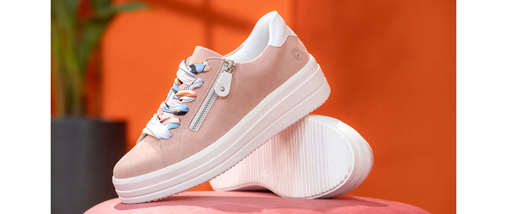 Basket rose à semelle blanche pour grande pointure